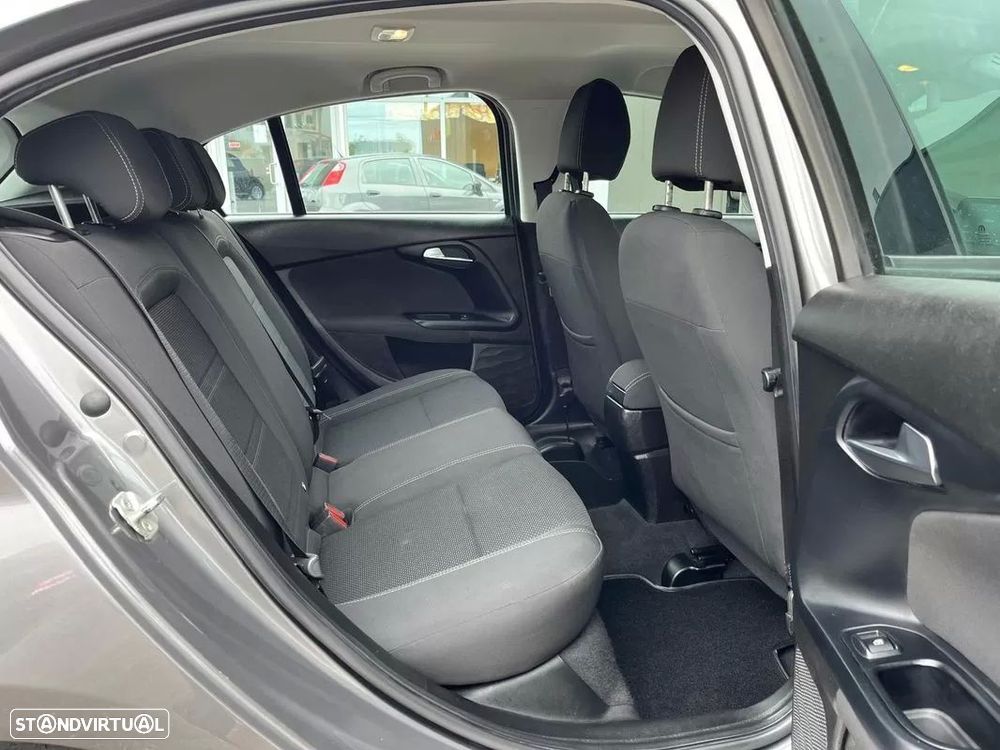 Fiat Tipo 1.3 MultiJet Life - 31