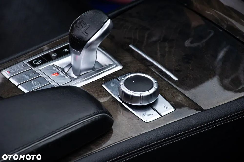 Mercedes-Benz SL - 39