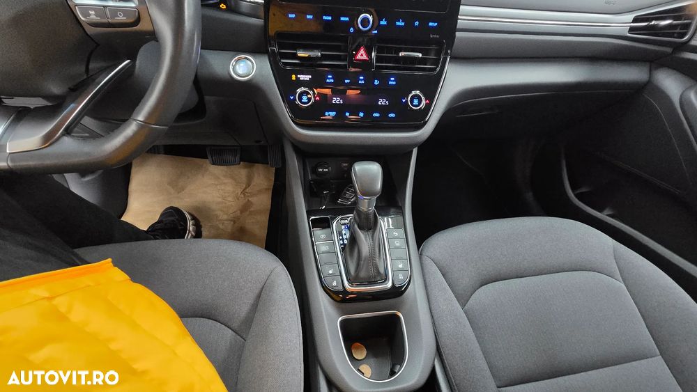 Hyundai IONIQ Plug-in-Hybrid 1.6 GDI Style - 14