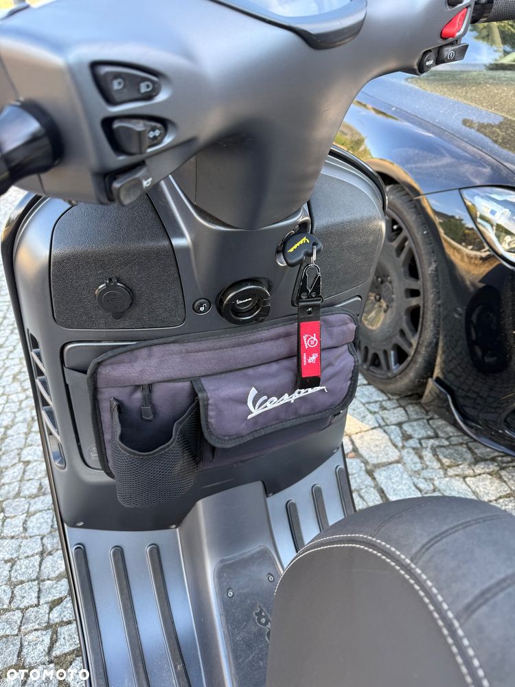 Vespa GTS - 3