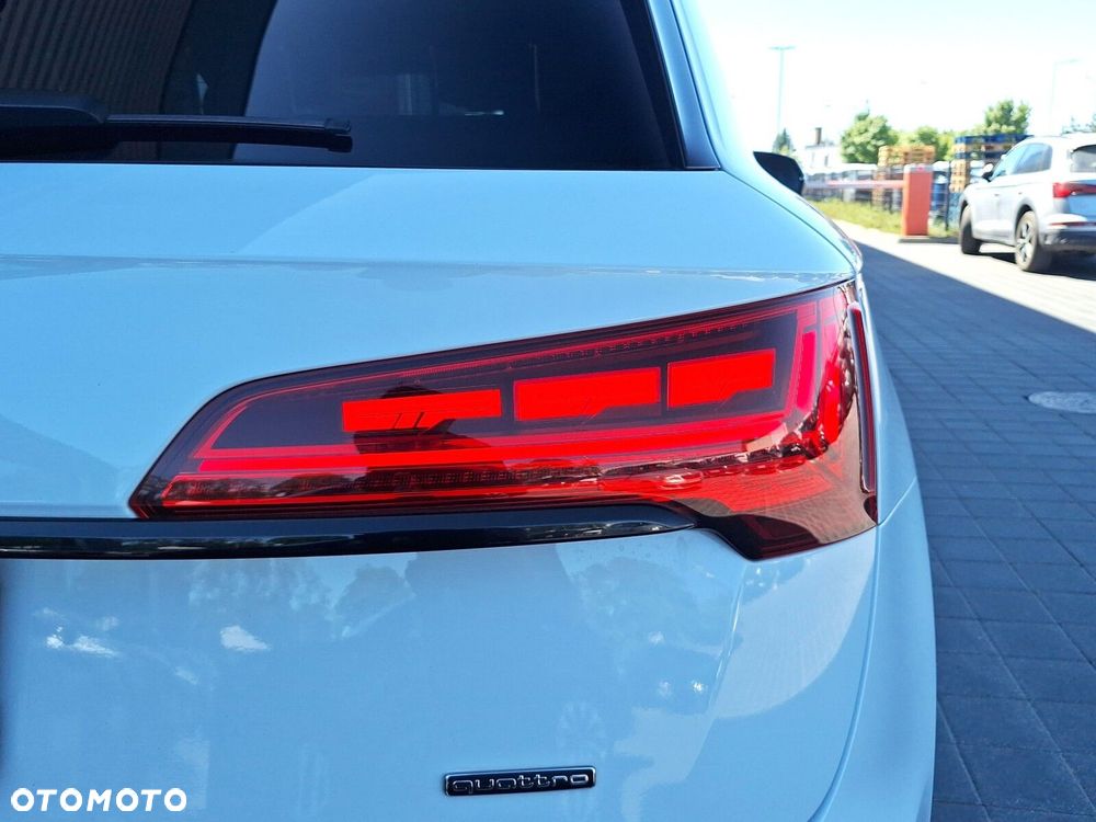 Audi Q5 55 TFSI e Quattro S Line S tronic - 33