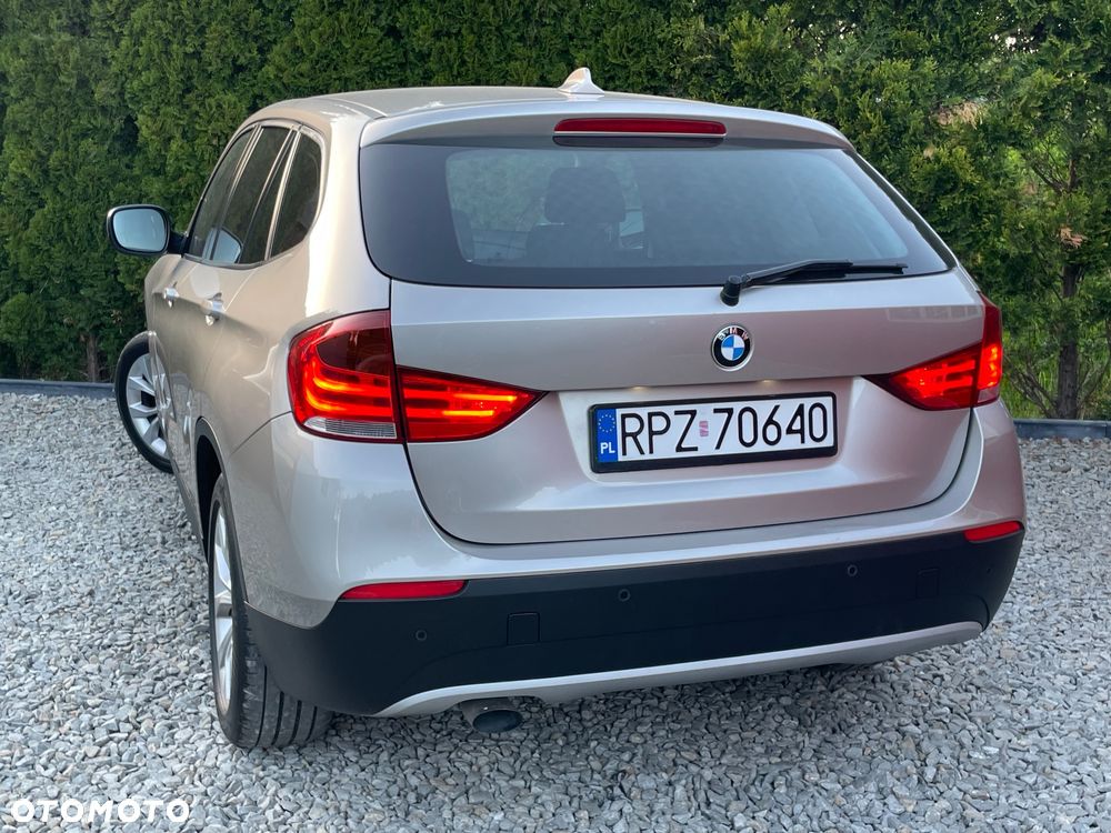 BMW X1 sDrive20d - 12