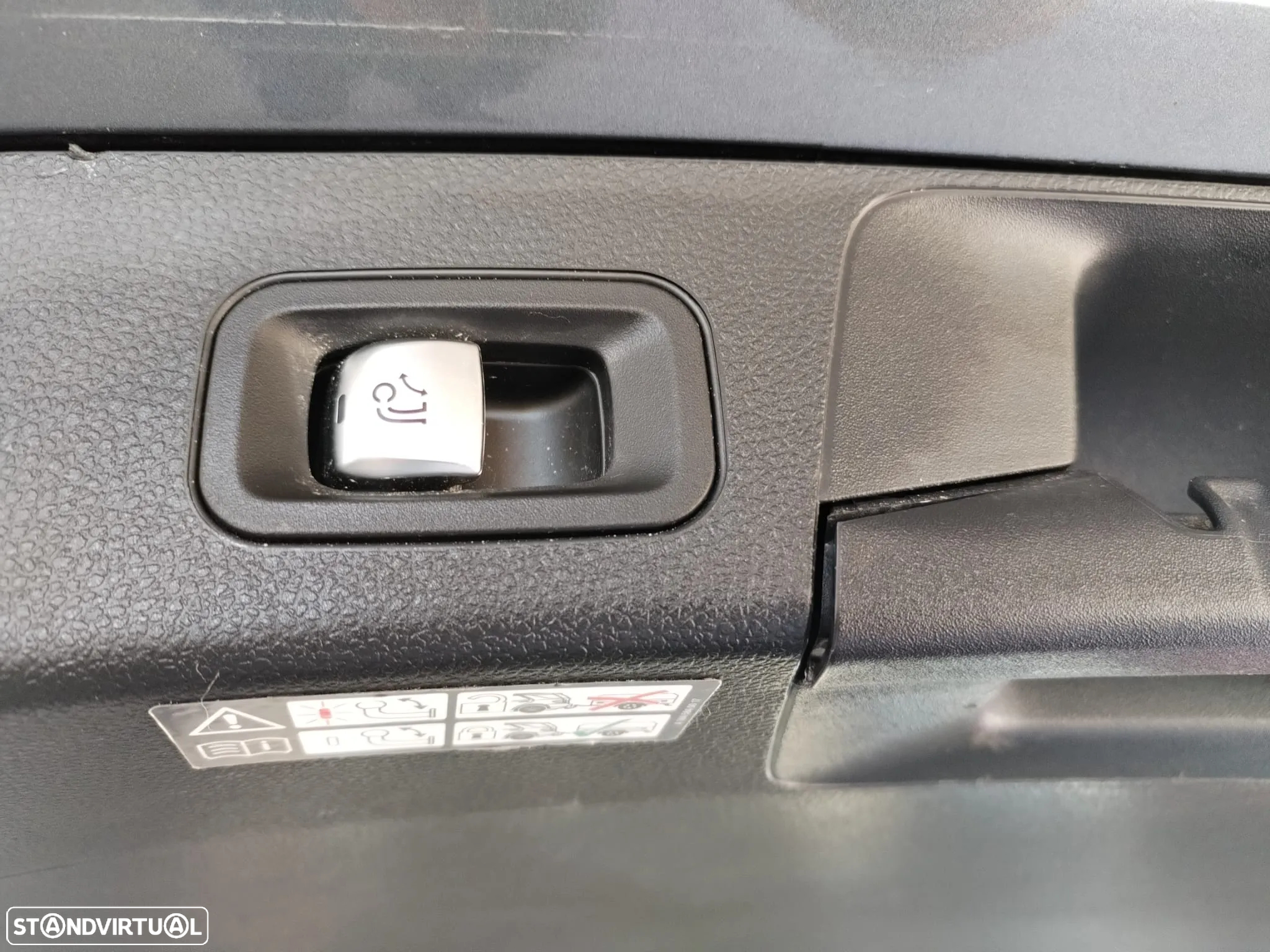 Mercedes-Benz C 200 d Business Solutions - 26