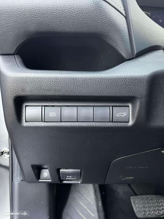 Toyota RAV4 2.5 HDF Comfort - 5