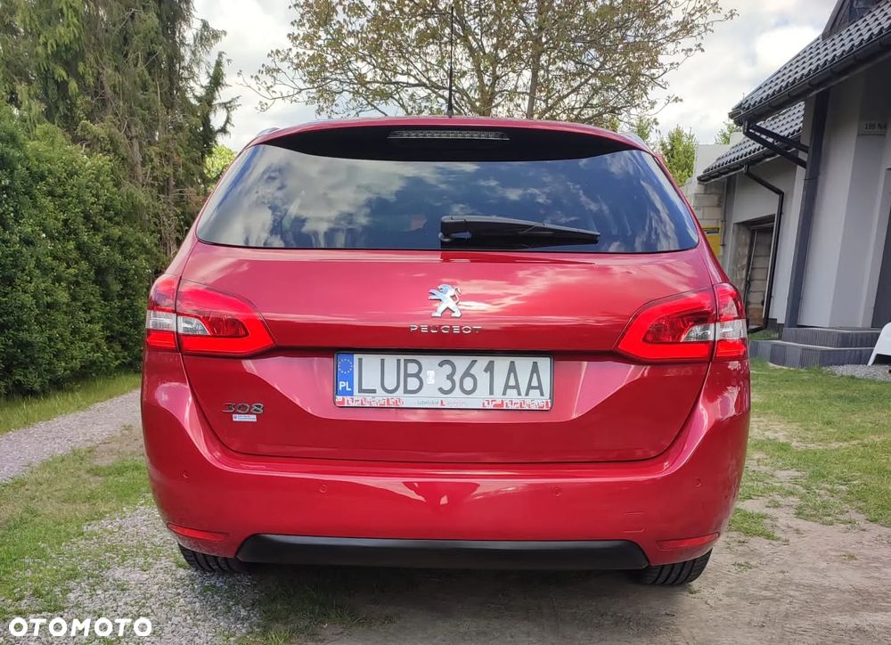 Peugeot 308 1.2 PureTech Allure S&S - 5