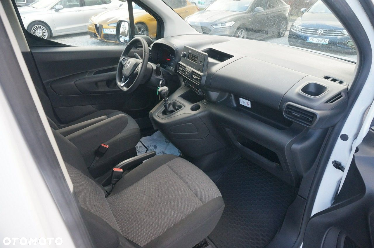 Opel Combo Cargo XL 1.5 CDTI 2,4t (bryg.) - 29
