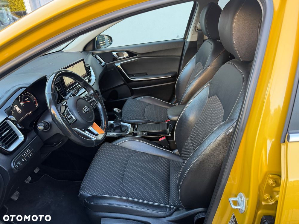 Kia XCeed 1.4 T-GDI OPF JBL SOUND EDITION - 11