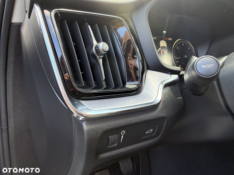 Volvo V60 D3 Momentum - 22