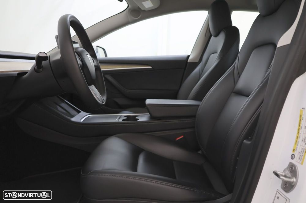 Tesla Model 3 Standard Range Plus RWD - 5