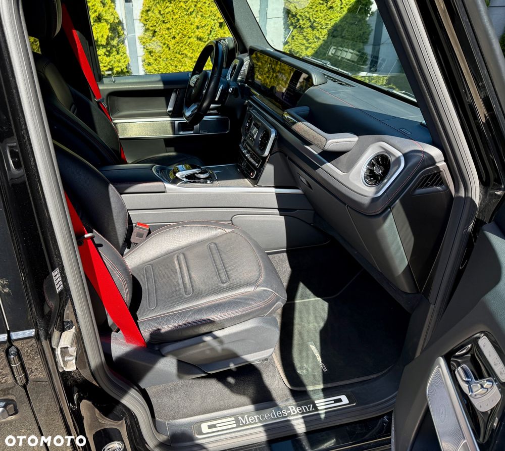 Mercedes-Benz Klasa G 400 d - 17