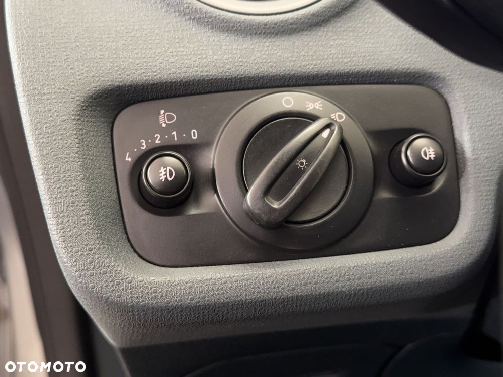 Ford Fiesta - 21