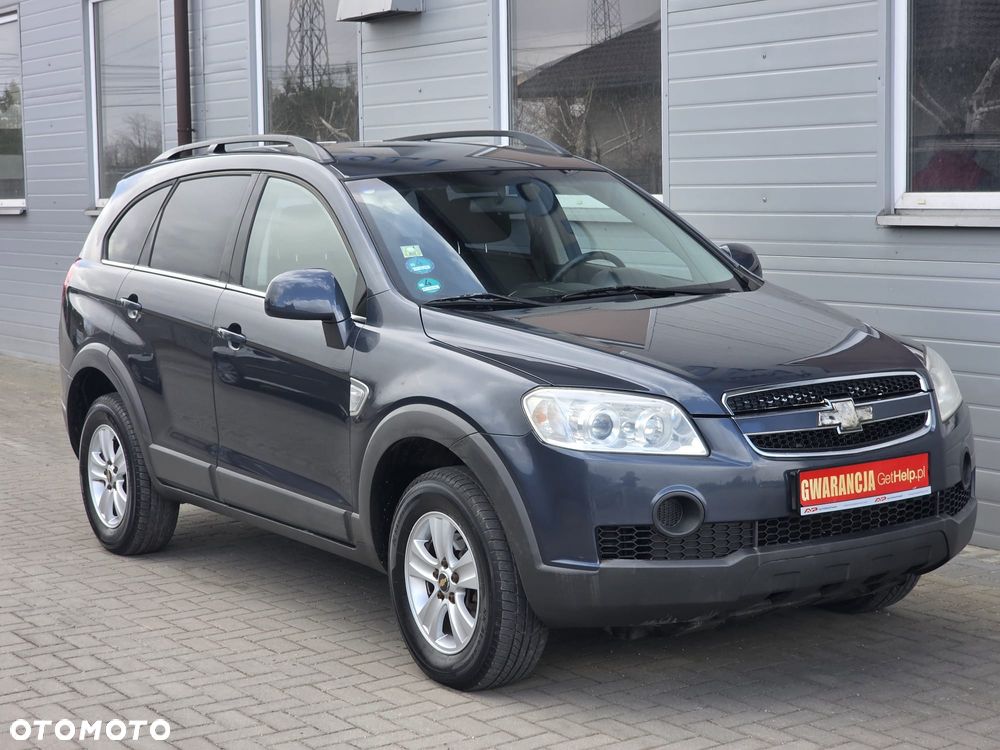 Chevrolet Captiva 2.4 LS 5os - 6