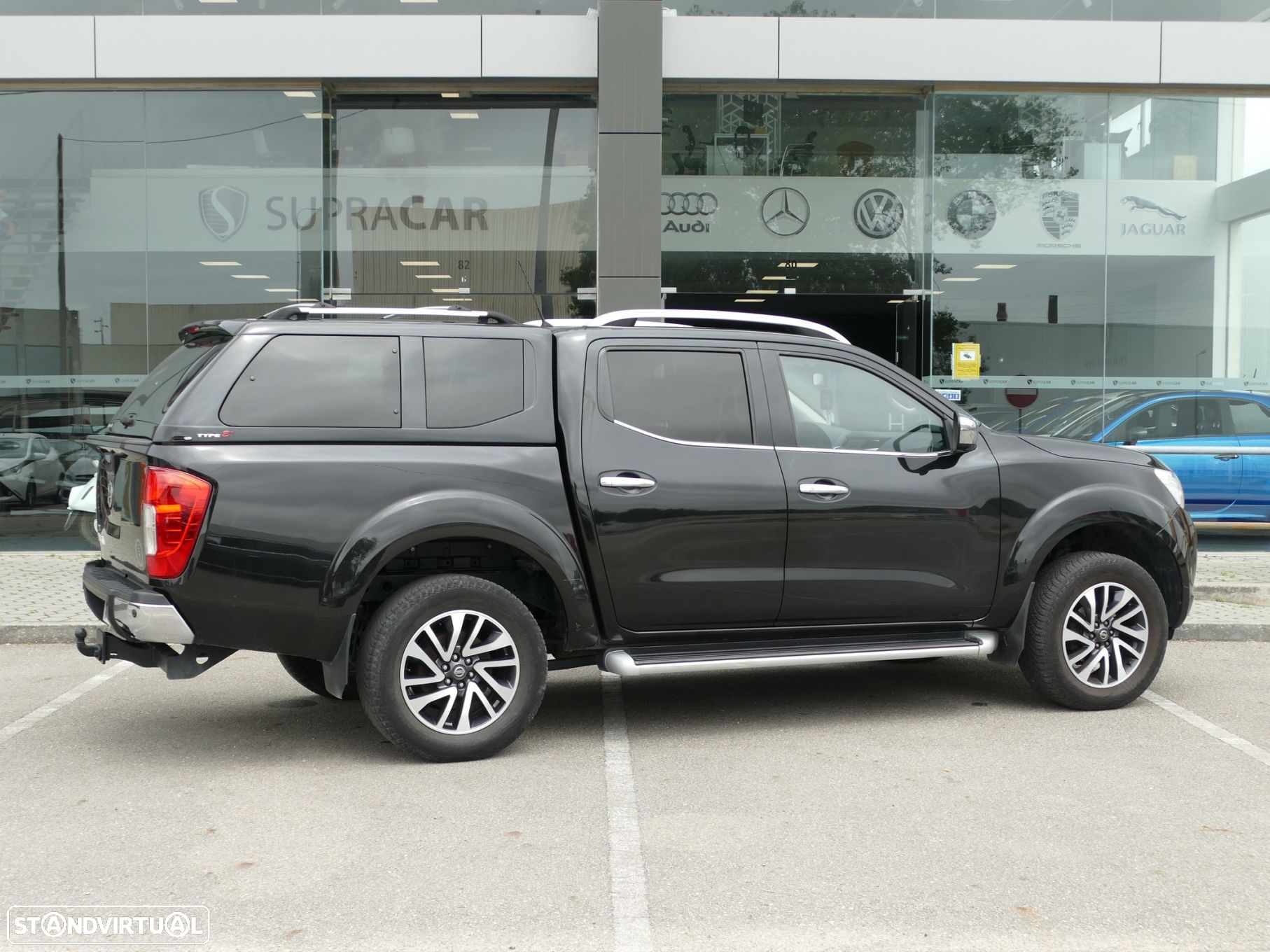 Nissan Navara 2.3 dCi CD 4WD Tekna - 24