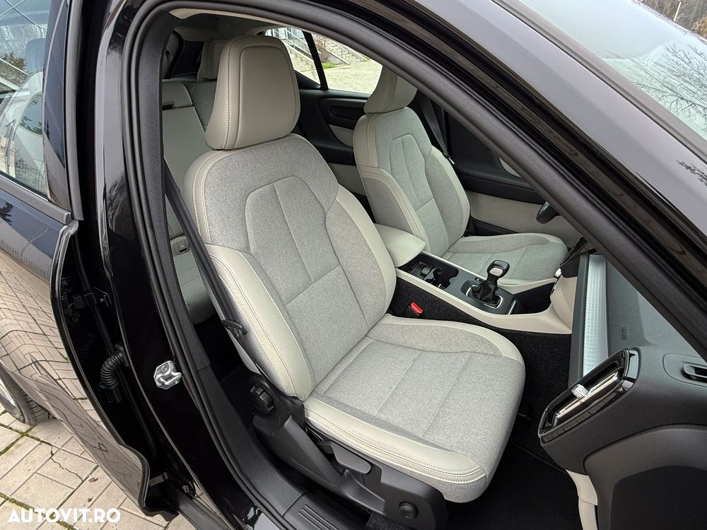 Volvo XC 40 D3 Momentum - 5