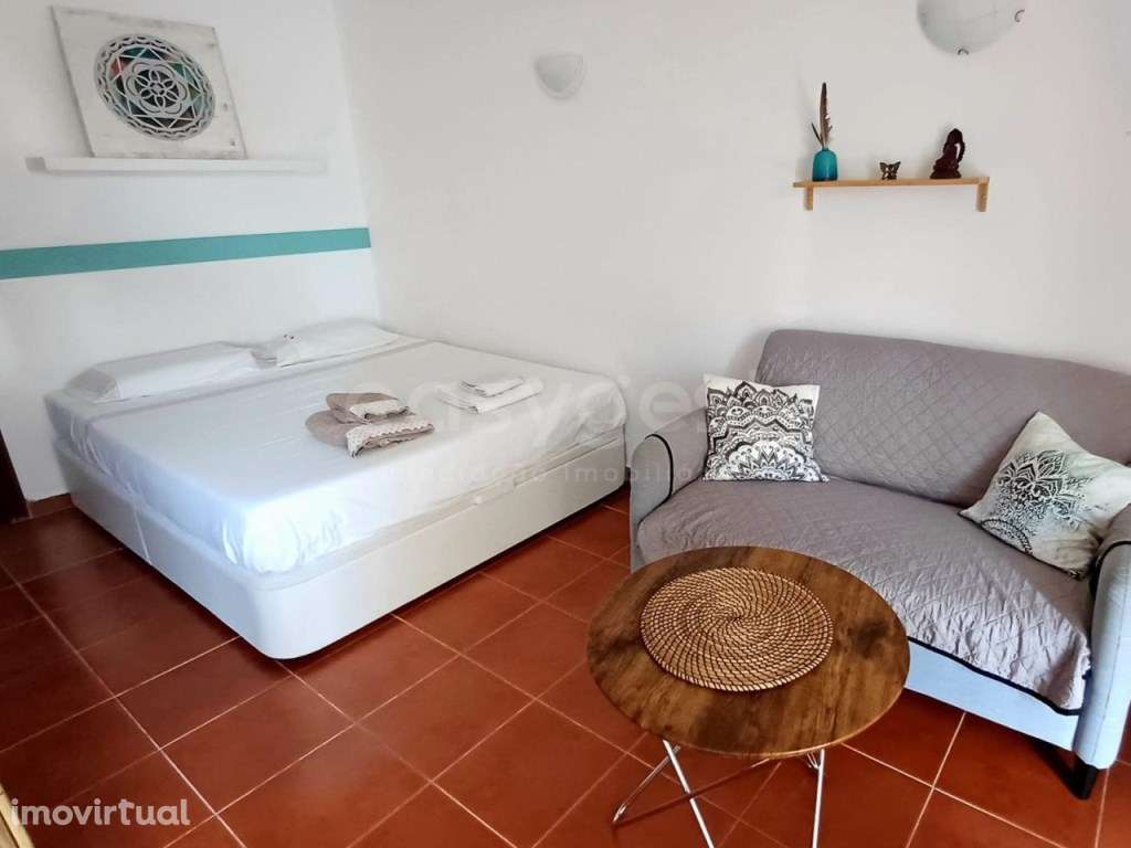 Moradia Geminada, em condomínio fechado, com estacionamento - Praia... - Grande imagem: 4/33