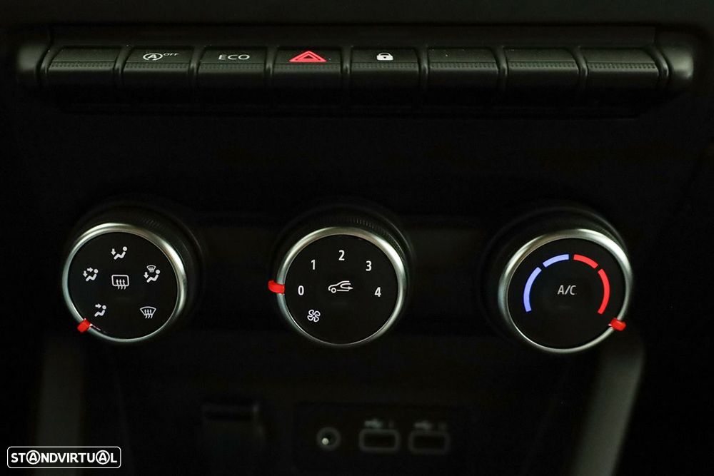 Renault Clio 1.0 TCe Evolution - 11