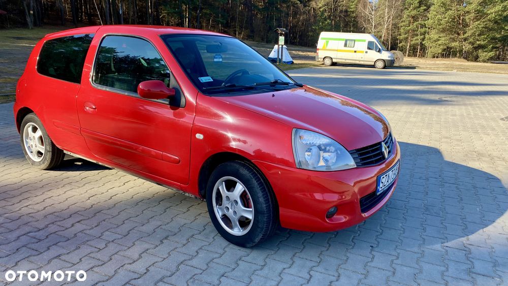Renault Clio - 5