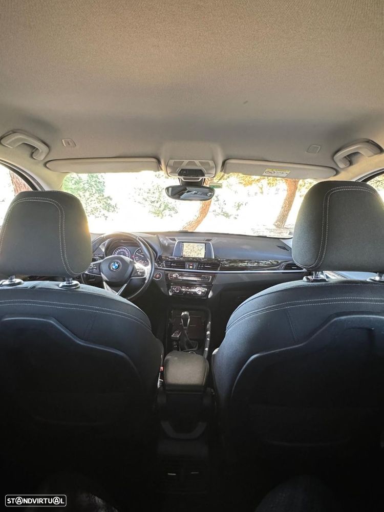 BMW X1 18 d sDrive Auto Line Sport - 15