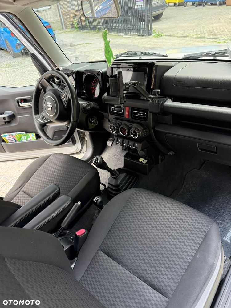 Suzuki Jimny 1.5 Premium - 4