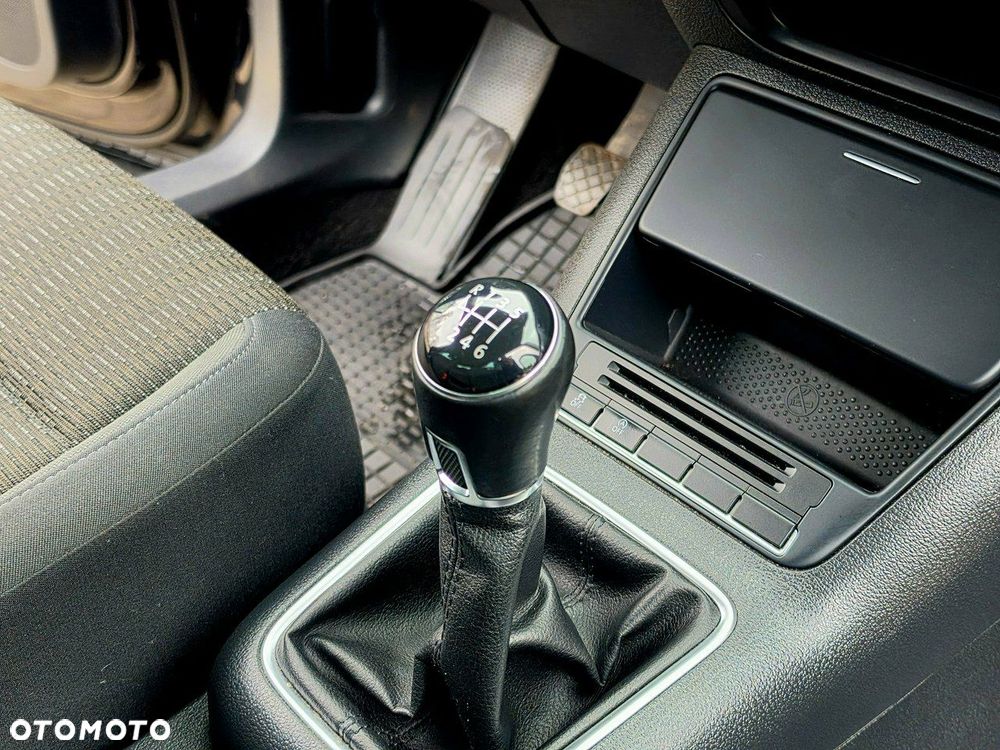 Volkswagen Tiguan - 9