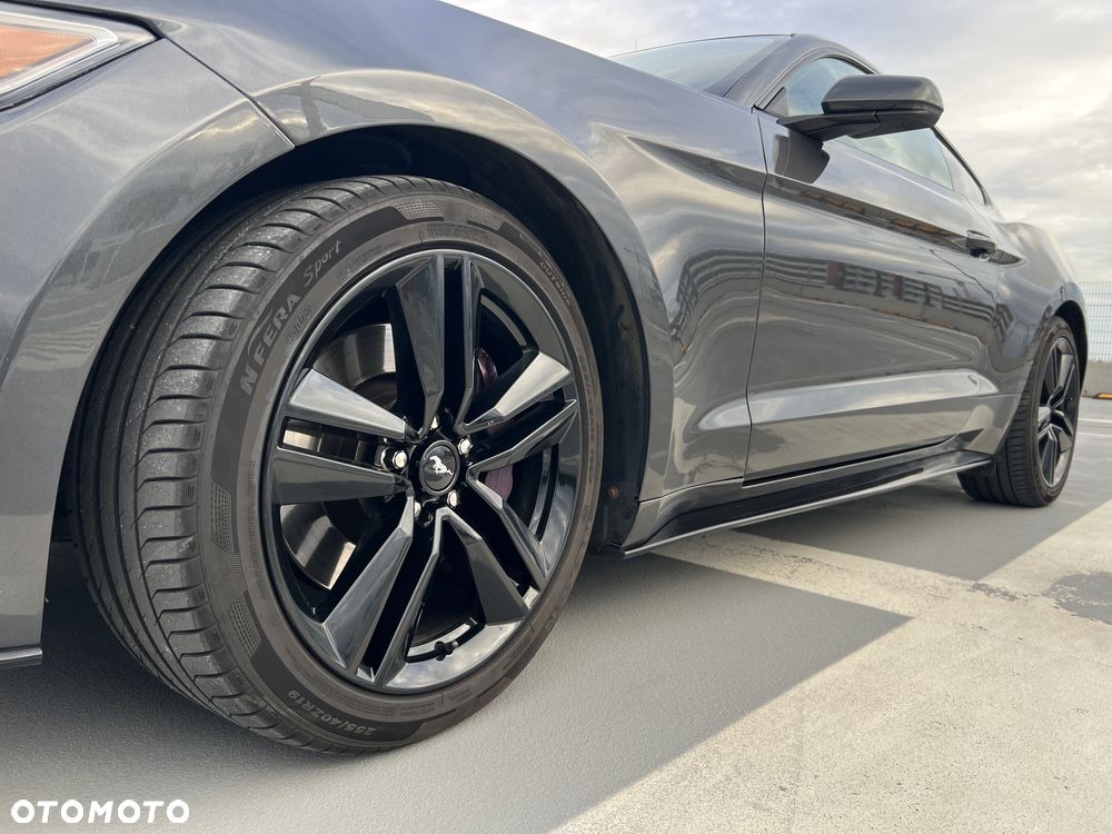 Ford Mustang 2.3 Eco Boost - 13