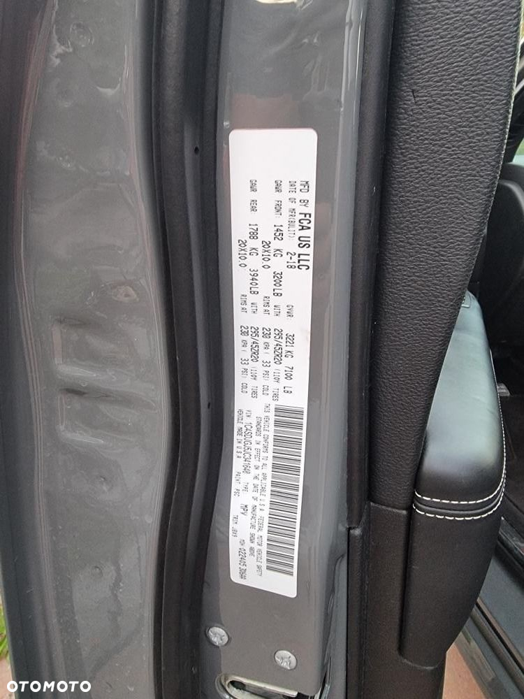 Dodge Durango 6.4 SRT - 13