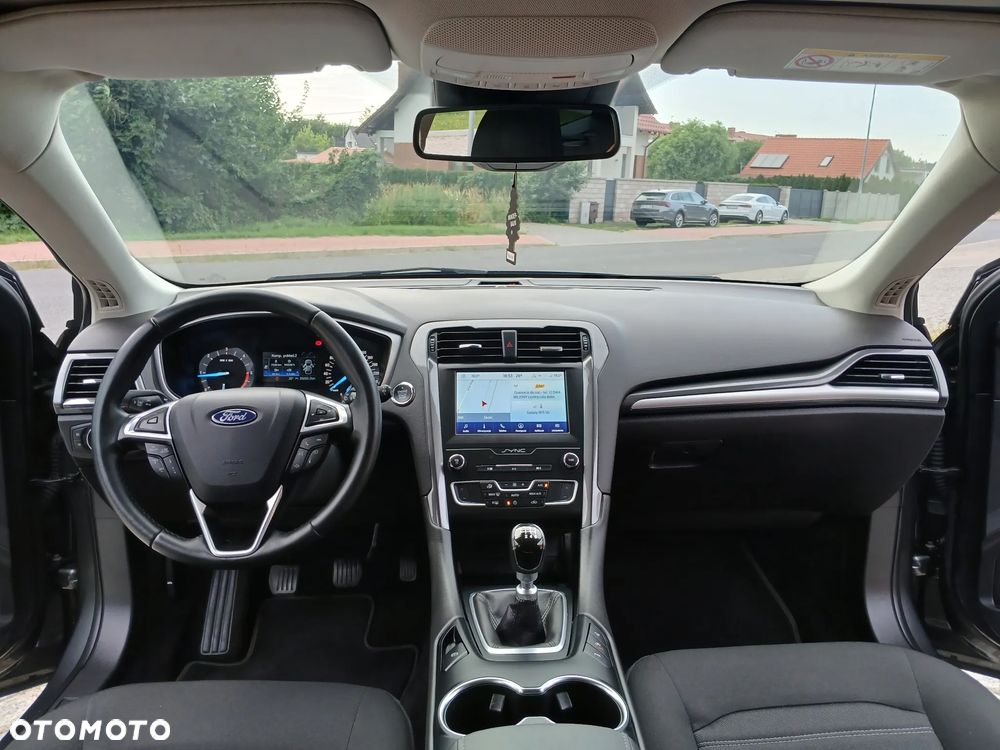 Ford Mondeo - 17