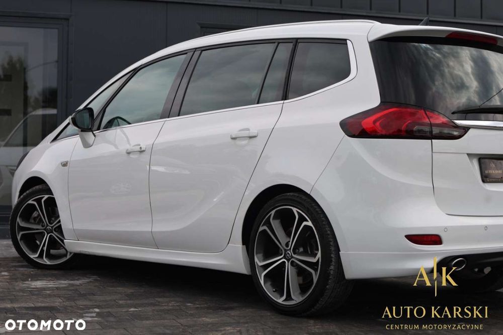 Opel Zafira - 19