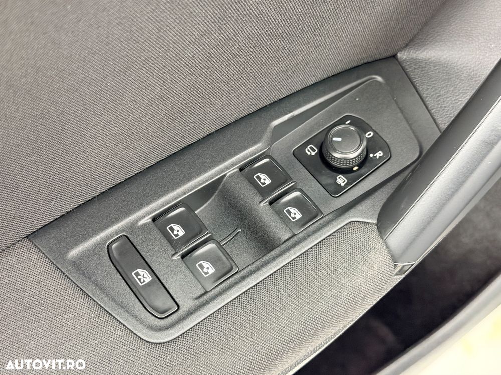 Volkswagen Tiguan ver-2-0-tdi-dsg-elegance - 10