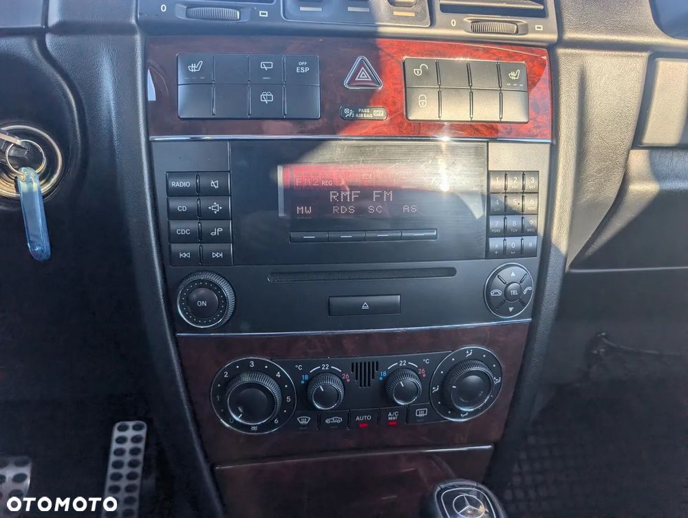 Mercedes-Benz Klasa G 320 CDI - 30