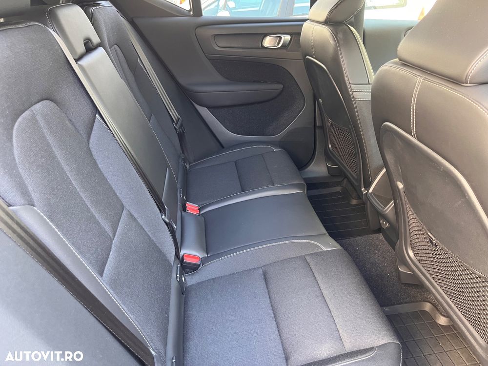 Volvo XC 40 T4 Momentum Pro - 10