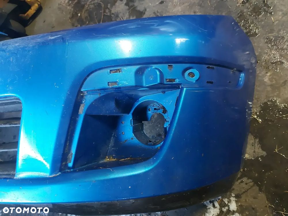 Zderzak przód  NISSAN TIIDA 06-12 - 4