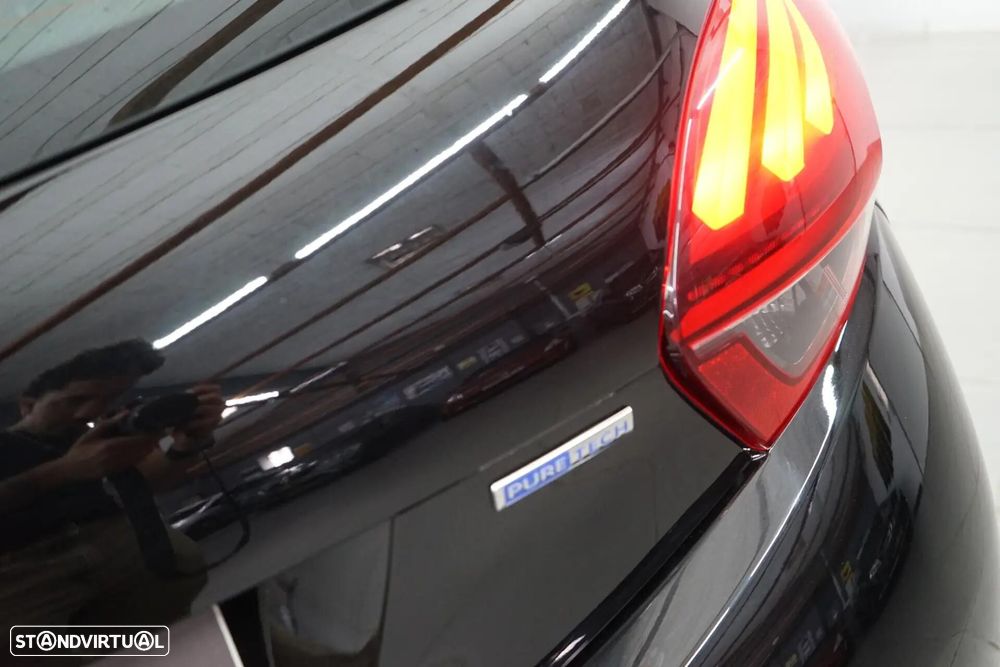 Peugeot 208 1.2 PureTech Allure - 16