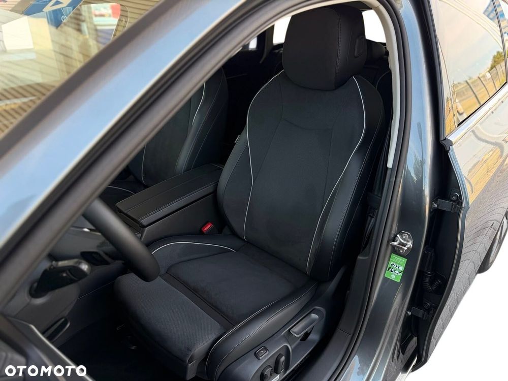 Volkswagen Passat - 24