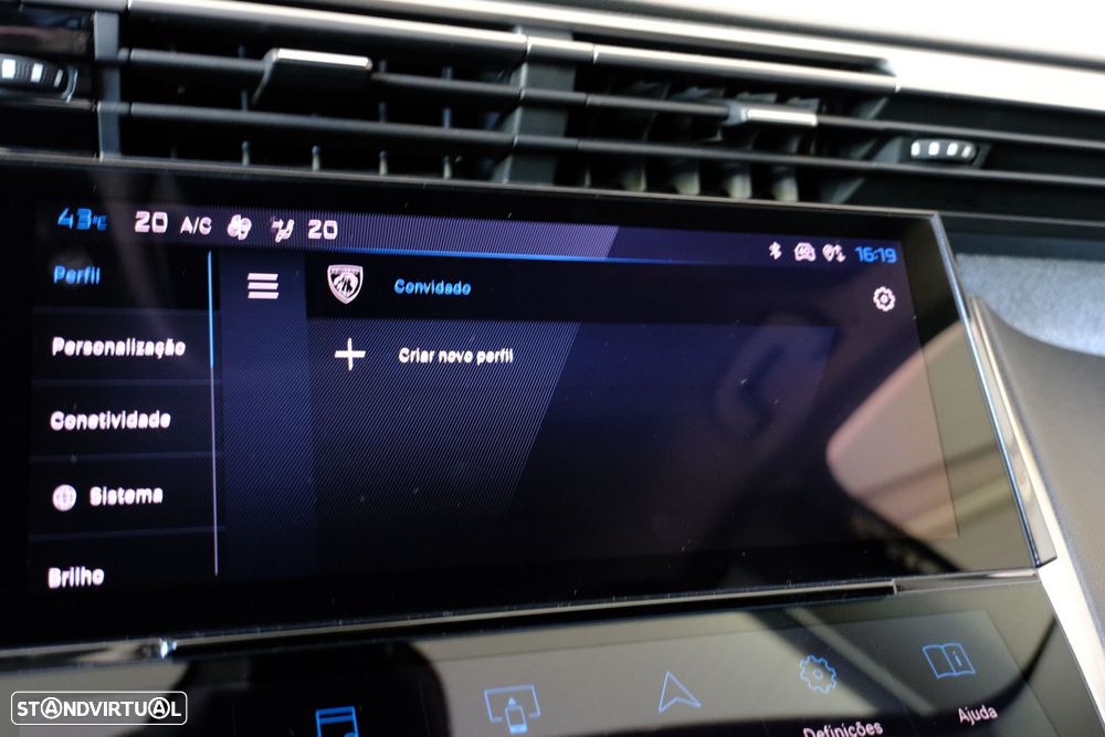 Peugeot 308 1.2 PureTech Allure Pack EAT8 - 23