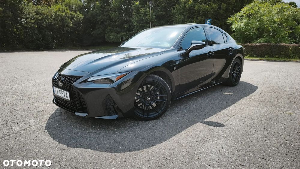 Lexus IS - 9