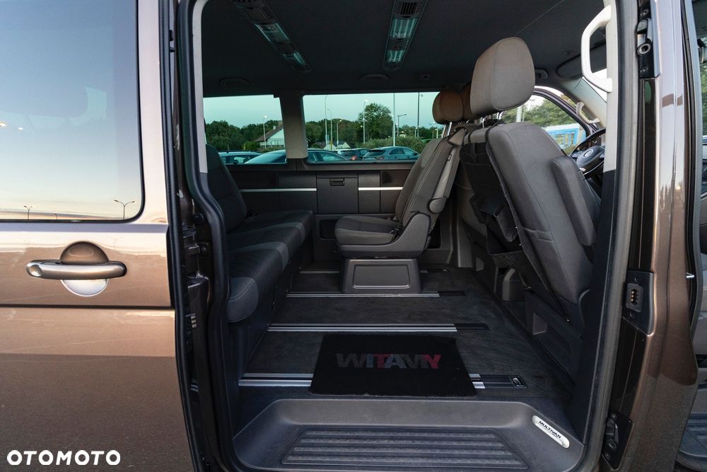 Volkswagen Multivan - 33