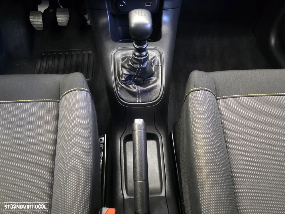 Citroën C3 1.5 BlueHDi Shine - 37