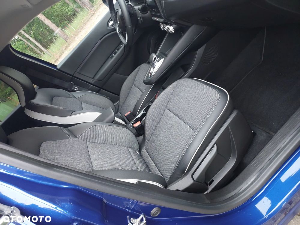 Renault Captur E-TECH 160 INTENS - 25