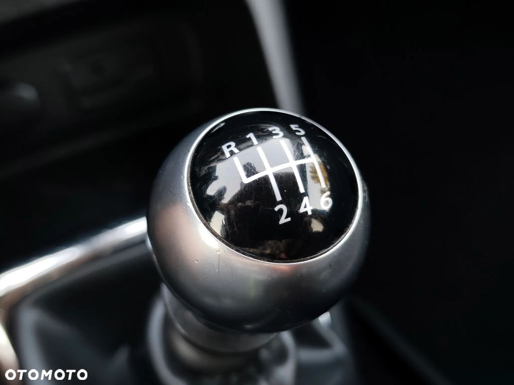 Renault Captur ENERGY dCi 110 Intens - 26