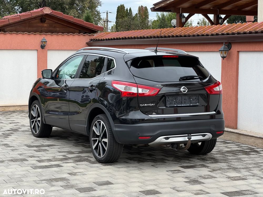 Nissan Qashqai 1.6 DCI Xtronic TEKNA - 10