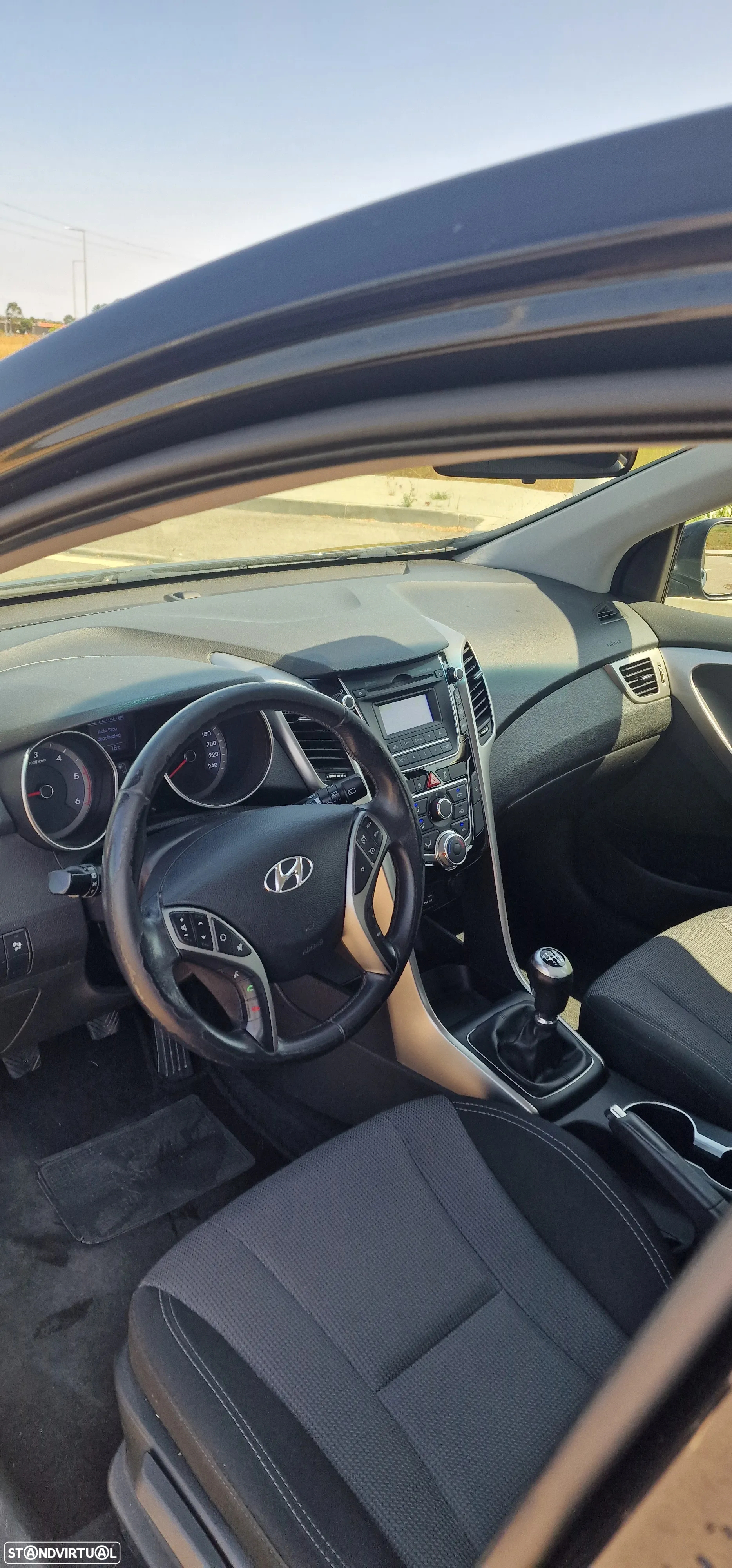 Hyundai i30 1.6 CRDI Blue Comfort - 8