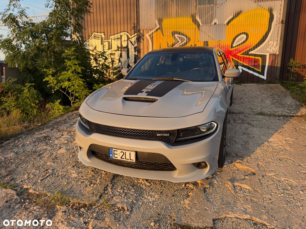 Dodge Charger 5.7 R/T Daytona - 32