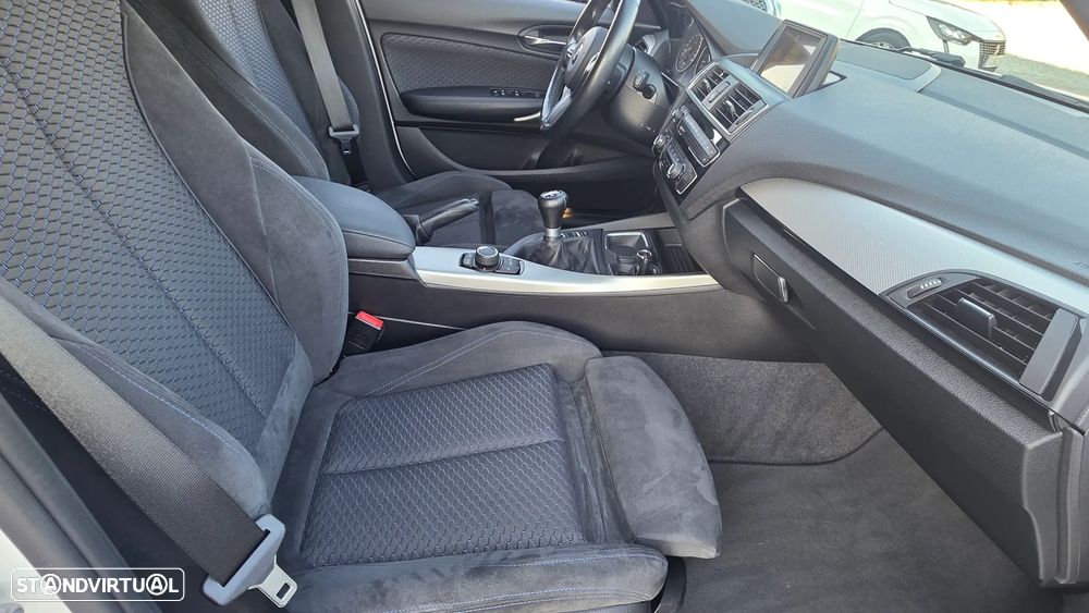 BMW 116 d Pack M - 16