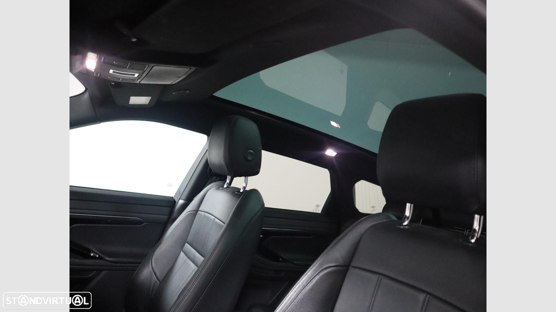 Land Rover Range Rover Evoque 1.5 P300e AWD R-Dynamic S Auto - 13