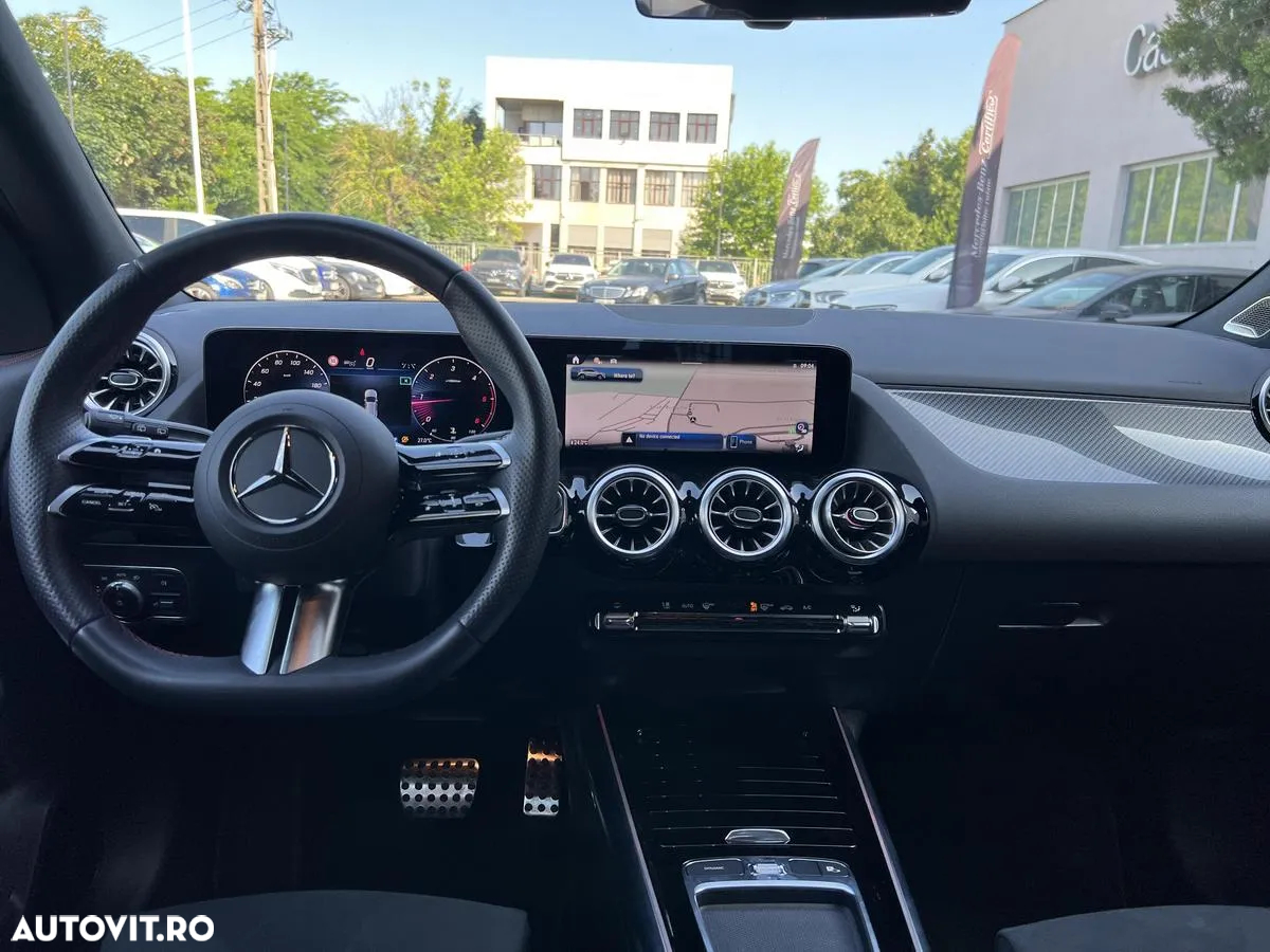 Mercedes-Benz GLA 200 d 4MATIC Aut. - 12