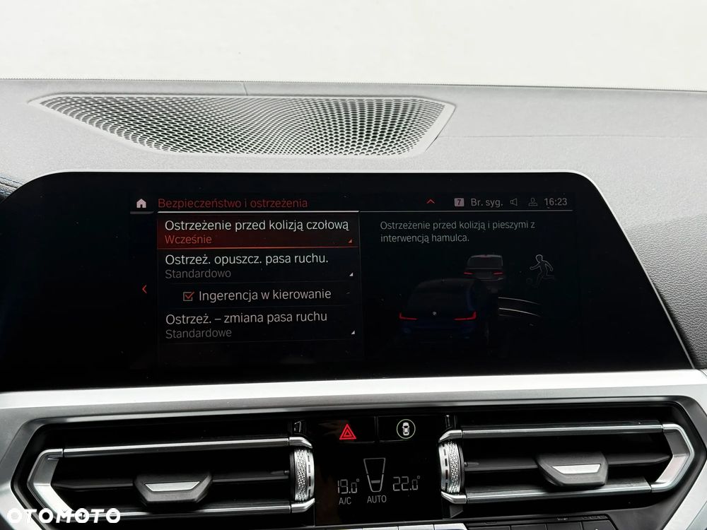 BMW Seria 3 320d M Sport sport - 38