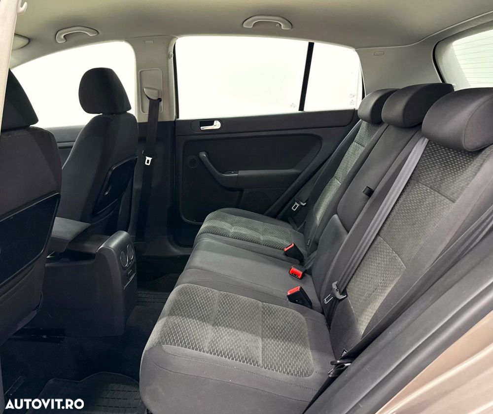 Volkswagen Golf Plus 1.2 TSI Style - 21