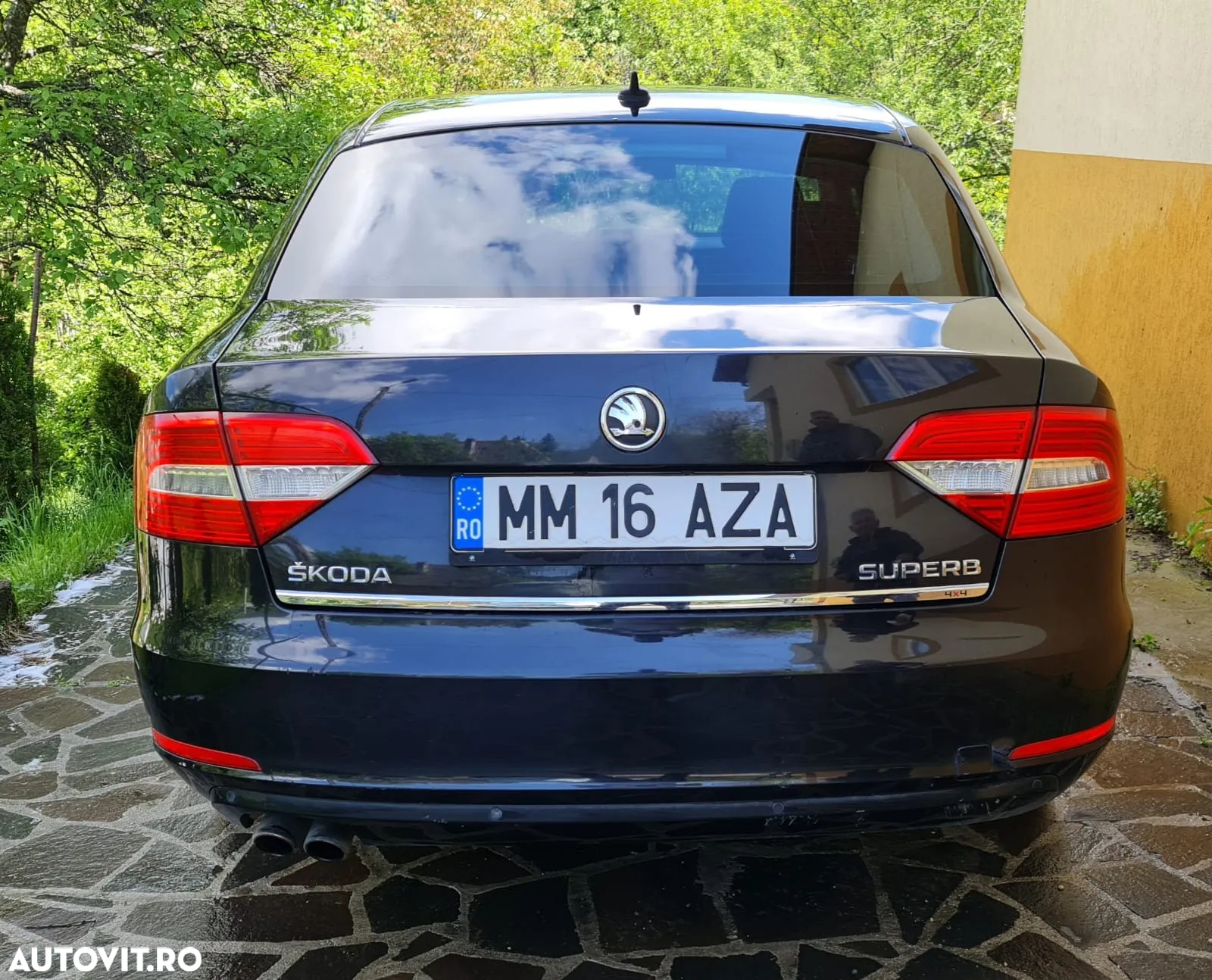 Skoda Superb Combi 2.0 TDI 4X4 Ambition - 2