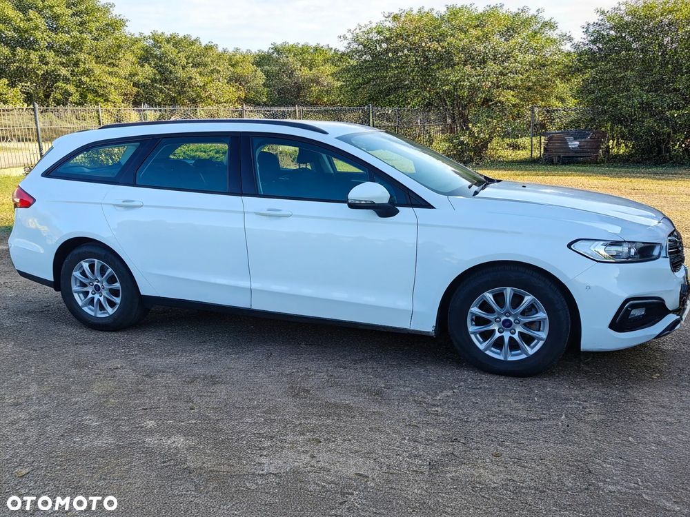 Ford Mondeo 2.0 Hybrid Trend - 5